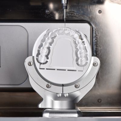 কেনা 5Axis Dental Cad Cam Machine For Dental Lab Milling (ডেন্টাল ল্যাব ফ্রিলিংয়ের জন্য 5 অক্ষের ডেন্টাল ক্যাড ক্যাম মেশিন) online manufacture